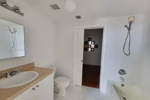 120 SW 8th Ave, Miami, FL 33130 - Photo 29