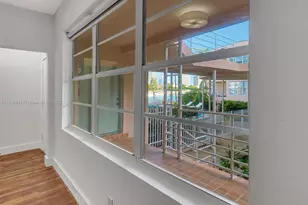 6881 Bay Dr, Miami Beach, FL 33141 - Photo 9