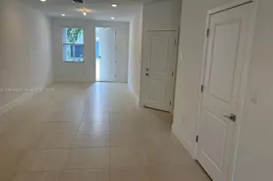 136 SW 170th Ave, Pembroke Pines, FL 33027 - Photo 7