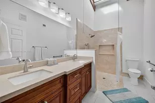 345 Leslie Dr, Hallandale Beach, FL 33009 - Photo 35