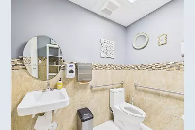 [Address not provided], Hallandale Beach, FL 33009 - Photo 7