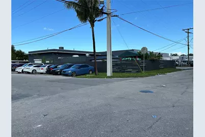 2220 SW 60th Ter, Miramar, FL 33023 - Photo 3