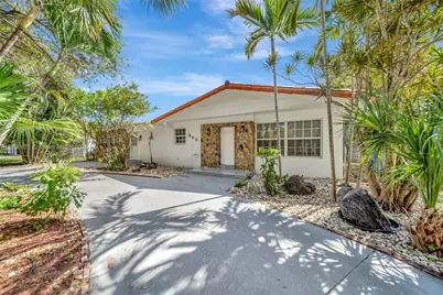 840 NE 182nd St, North Miami Beach, FL 33162 - Photo 55