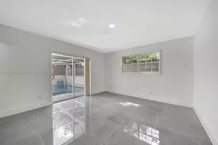 840 NE 182nd St, North Miami Beach, FL 33162 - Photo 31