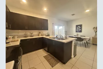 1685 SE 27th Rd #1685, Homestead, FL 33035 - Photo 13