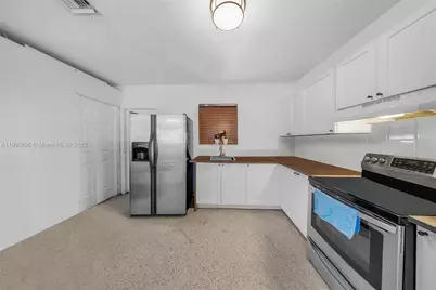 1515 NW 33rd Ave, Miami, FL 33125 - Photo 7