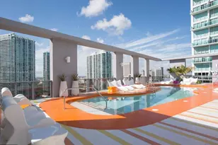 31 SE 6th St, Miami, FL 33131 - Photo 1