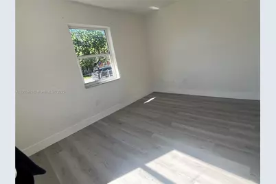 1923 NW 66th St #N/A, Miami, FL 33147 - Photo 15