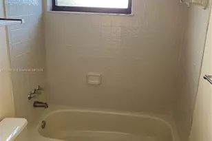 1900 Diana Dr, Hallandale Beach, FL 33009 - Photo 9