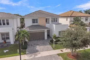 15288 SW 176th Terr, Miami, FL 33187 - Photo 13