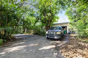 15290 SW 82nd Ave, Palmetto Bay, FL 33157 - Photo 7