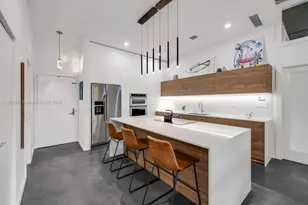 11111 Biscayne Blvd, Miami, FL 33181 - Photo 3