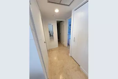 20379 W Country Club Dr #539, Aventura, FL 33180 - Photo 7