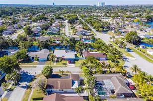 2180 NW 107th Ave, Sunrise, FL 33322 - Photo 35