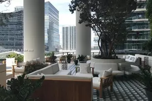 801 S Miami Ave, Miami, FL 33130 - Photo 15