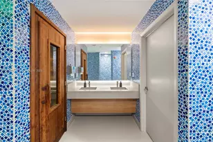 5025 Collins Ave, Miami Beach, FL 33140 - Photo 71