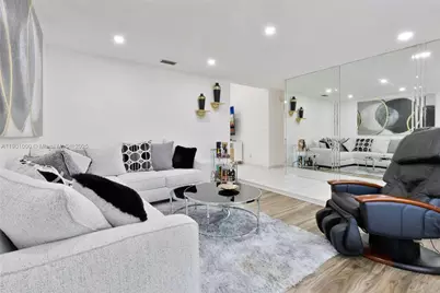 11145 NW 27th St, Sunrise, FL 33322 - Photo 3