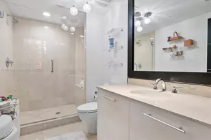 2711 S Ocean Dr, Hollywood, FL 33019 - Photo 19