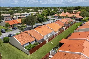 5913 SW 112th Terrace, Cooper City, FL 33330 - Photo 31