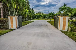 16380 Orange Blvd, Loxahatchee, FL 33470 - Photo 5