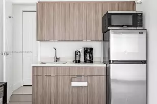 [Address not provided], Miami Beach, FL 33141 - Photo 11