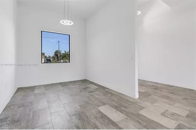 2815 Nancy Dr, Lehigh Acres, FL 33971 - Photo 9