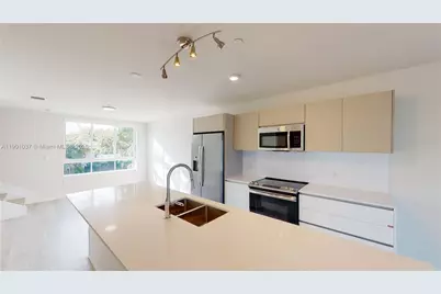 2555 NE 193rd St #2224, Miami, FL 33180 - Photo 1