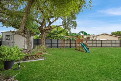 10440 SW 126th Ave, Miami, FL 33186 - Photo 35