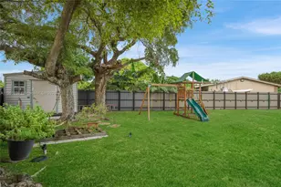 10440 SW 126th Ave, Miami, FL 33186 - Photo 35