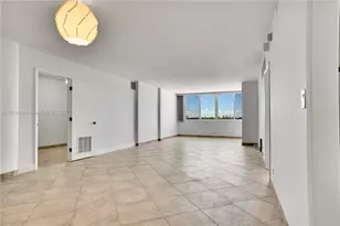 5005 Collins Ave, Miami Beach, FL 33140 - Photo 5