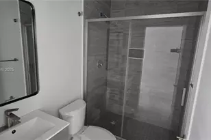 6820 NW 6th Ct, Miami, FL 33150 - Photo 13