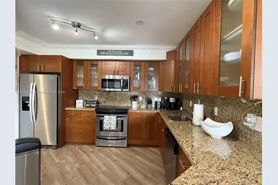 500 Three Islands Blvd #227, Hallandale Beach, FL 33009 - Photo 9