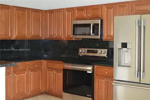 22418 SW 94th Path, Cutler Bay, FL 33190 - Photo 5