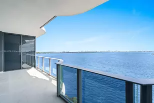 700 NE 24th St, Miami, FL 33137 - Photo 27