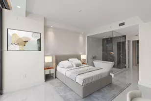 700 NE 24th St, Miami, FL 33137 - Photo 9