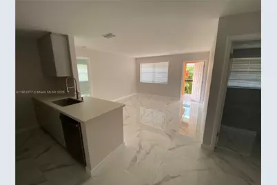 10425 NW 7th St #204, Pembroke Pines, FL 33026 - Photo 1