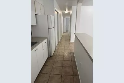 954 SW 4th St #14, Miami, FL 33130 - Photo 3