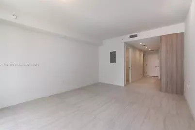 77 SE 5th Street #2107, Miami, FL 33143 - Photo 5
