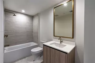 77 SE 5th St, Miami, FL 33143 - Photo 7