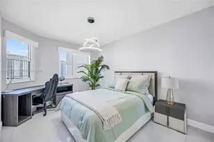 19900 E Country Club Dr, Aventura, FL 33180 - Photo 29