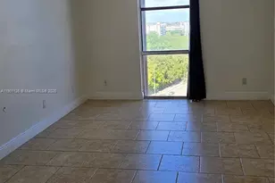 13499 Biscayne Blvd, North Miami, FL 33181 - Photo 9