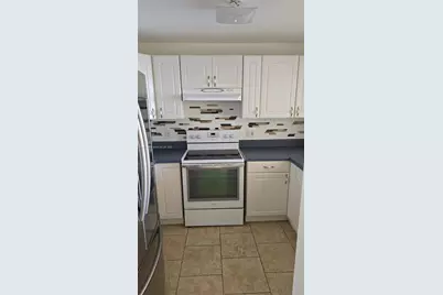 13499 Biscayne Blvd #1103, North Miami, FL 33181 - Photo 5
