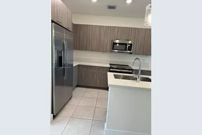 8301 NW 41st St #B-403, Doral, FL 33166 - Photo 7