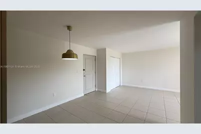 9440 W Flagler St #306, Miami, FL 33174 - Photo 13