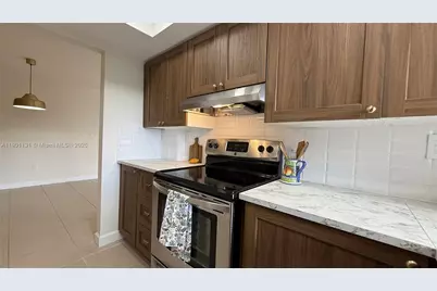 9440 W Flagler St #306, Miami, FL 33174 - Photo 43