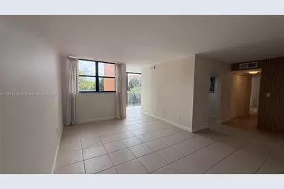 9440 W Flagler St #306, Miami, FL 33174 - Photo 9