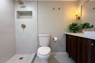 9440 W Flagler St, Miami, FL 33174 - Photo 25