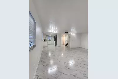 5100 W 12th Ln #E-7, Hialeah, FL 33012 - Photo 15