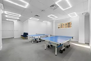 2030 S Ocean Dr, Hallandale Beach, FL 33009 - Photo 23