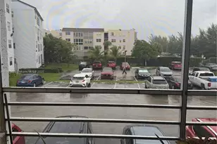 2850 Somerset Dr, Lauderdale Lakes, FL 33311 - Photo 41